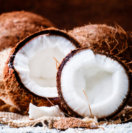 8 Benefits of Coconut Oil and Hormonal Balance