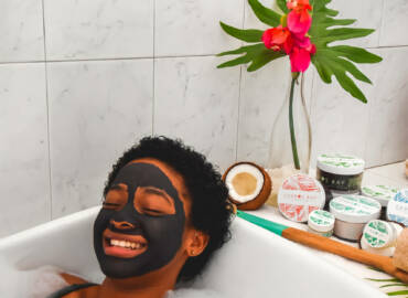 The Importance of Charcoal Face Masks 💆🏻‍♀️⭐️🫧🌀